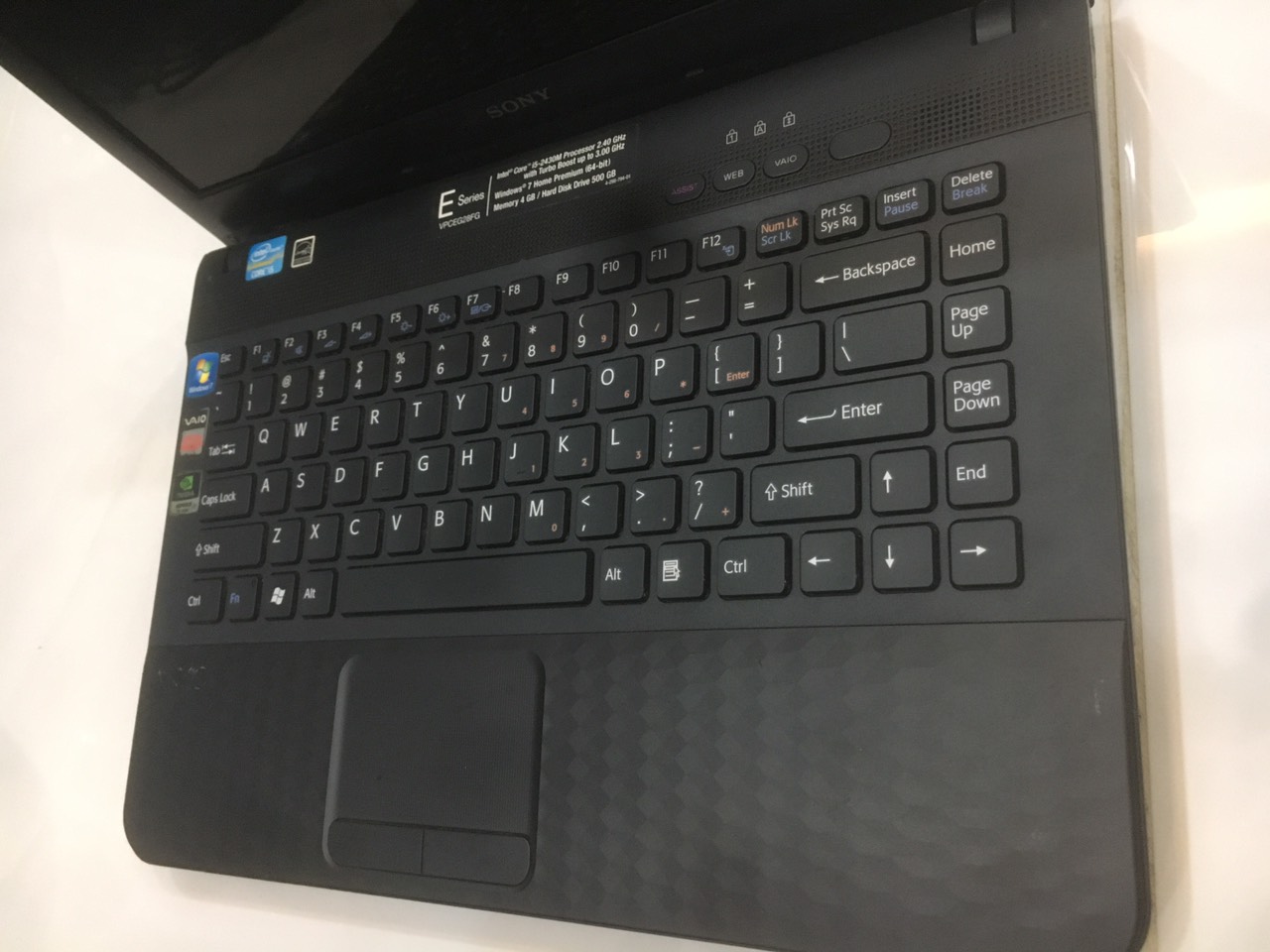 Laptop Sony Vaio VPC-EG28FG i5-2430 / 4gb / 320gb / card đồ họa Geforce 410m