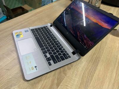 Asus Vivobook X407UA-BV537T/Core i3-7020U/4GB/1TB/ƯIN10 mới 99%