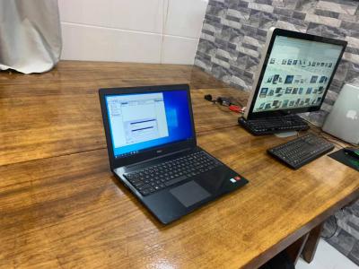 Dell inspiron 5570 i7-8550u ram 8gb ssd 128 hdd 1tb 15.6”FHD vga rời AMD Radeon R7 M460