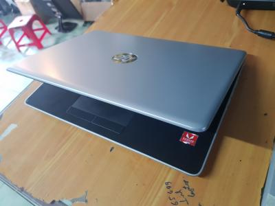 HP 14-cm0078AU Ryzen5 2500U/1TB+128GB/4GB/14