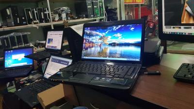 Toshiba Satellite L640 - 14