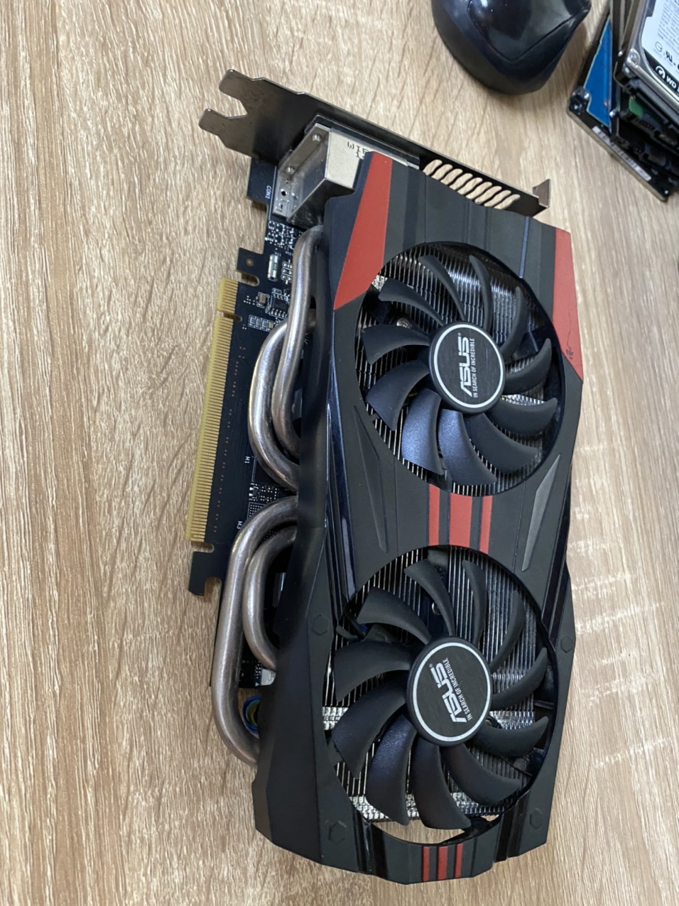 VGA ASUS GTX760-DC2OC-2GD5 ( 256 bits )
